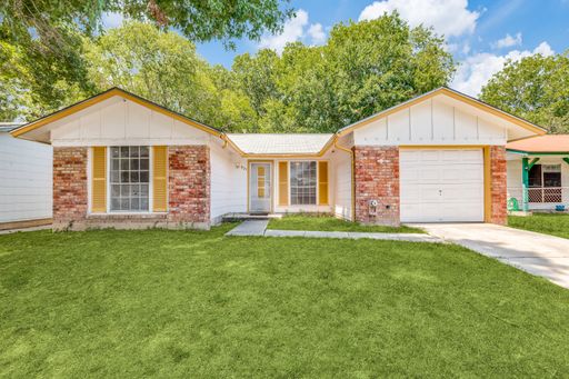 827 Spring Park Dr, San Antonio, TX 78227