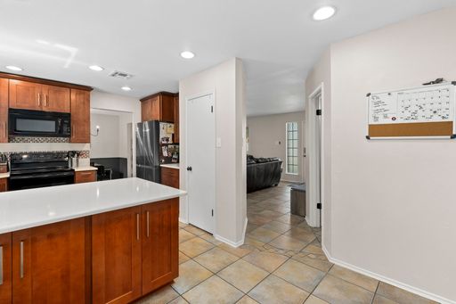 7306 Park West, San Antonio, TX 78250