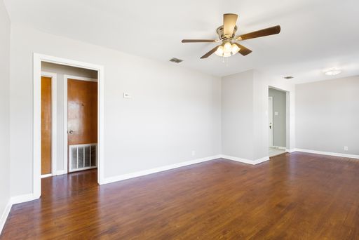 210 Dryden, San Antonio, TX 78213