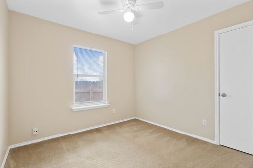 8304 Heights Valley, Converse, TX 78109