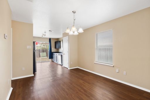 8304 Heights Valley, Converse, TX 78109