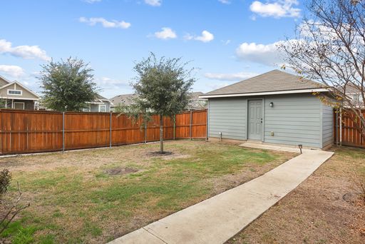 105 Switchgrass St, San Marcos, TX 78666