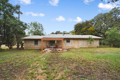 185 Oklahoma Ave., New Braunfels, TX 78130