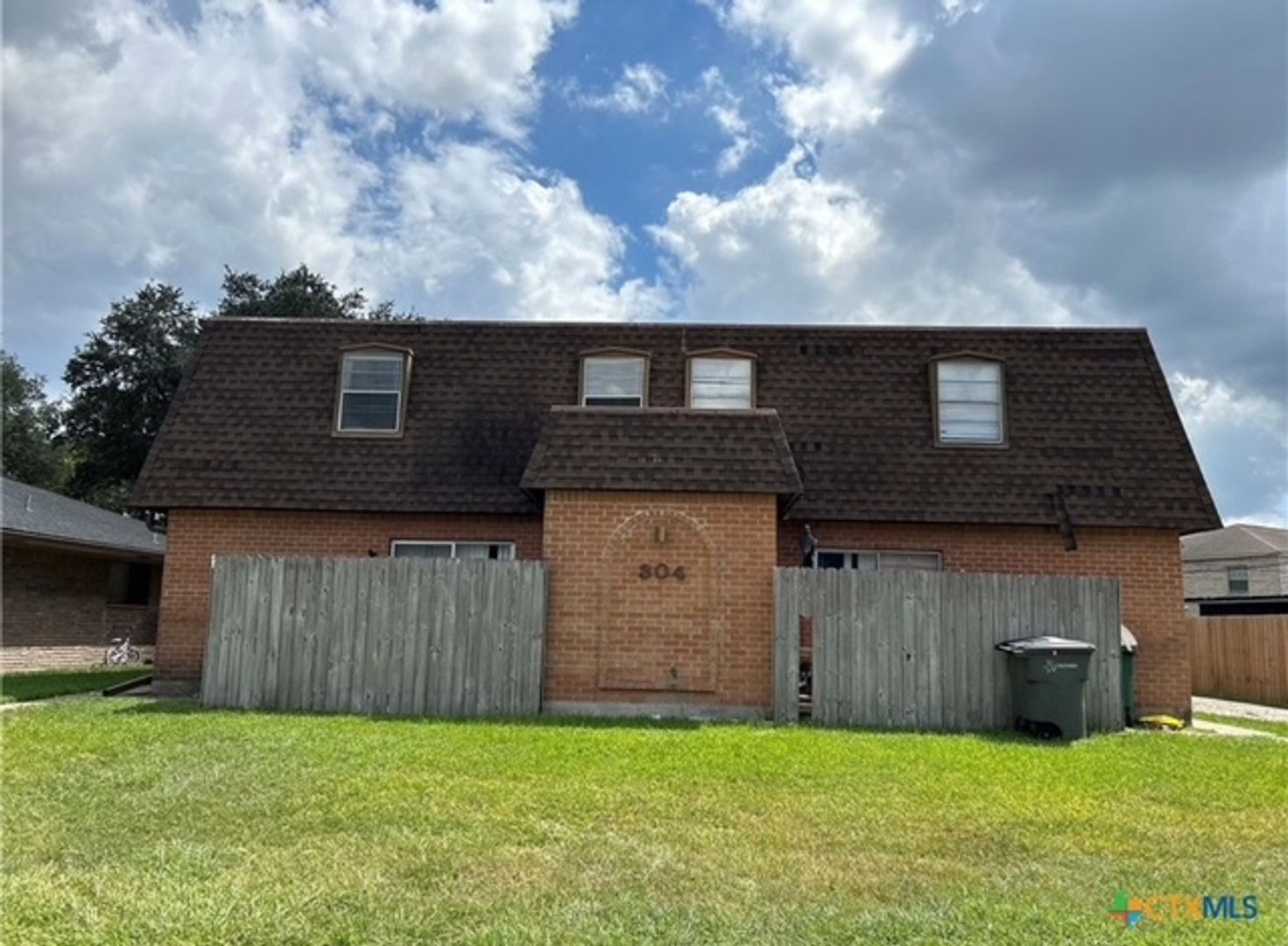 Victoria House: 304C Palmwood