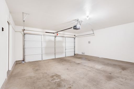 6526 Charles Field, Leon Valley, TX 78238
