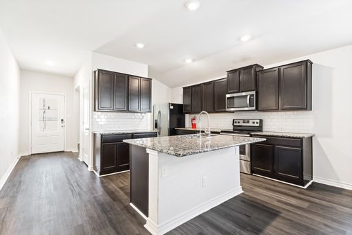 7451 Hercules Pt, San Antonio, TX 78252