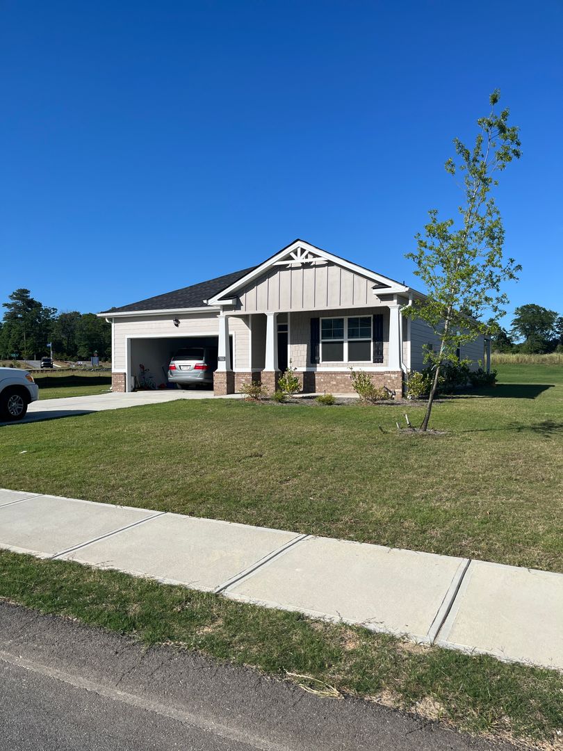Aiken House: 7055 Sideboard Crossing
