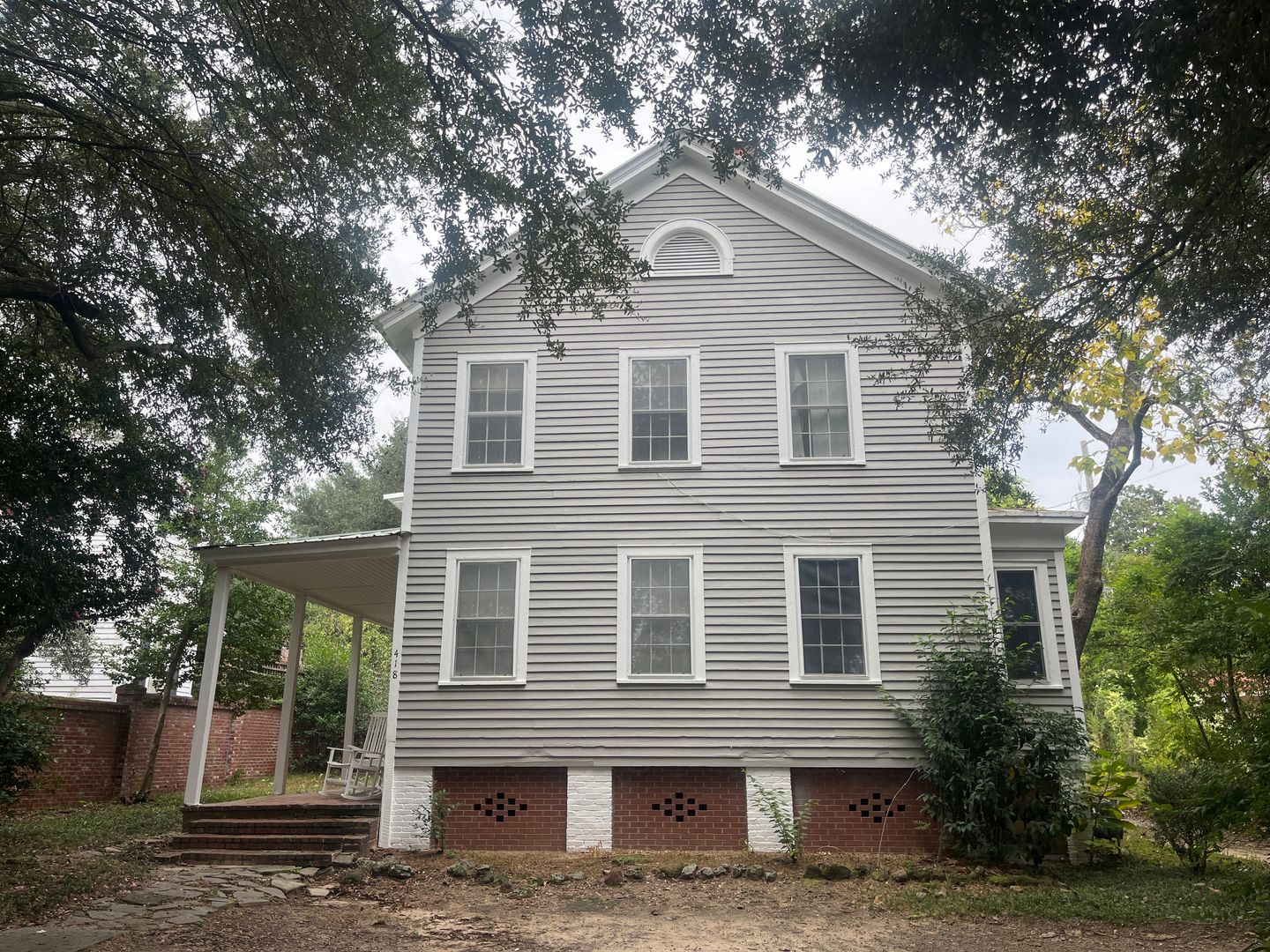 Aiken Apartment: 418 Barnwell Ave NW