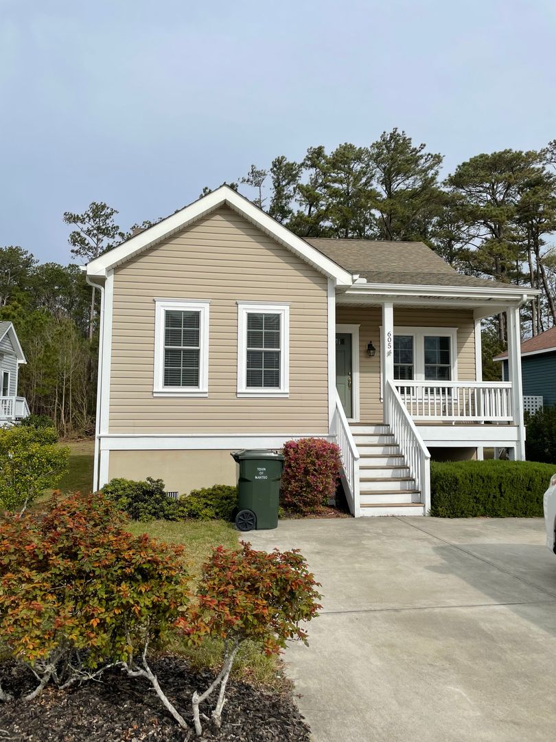 Manteo House: 605 Viccars Lane
