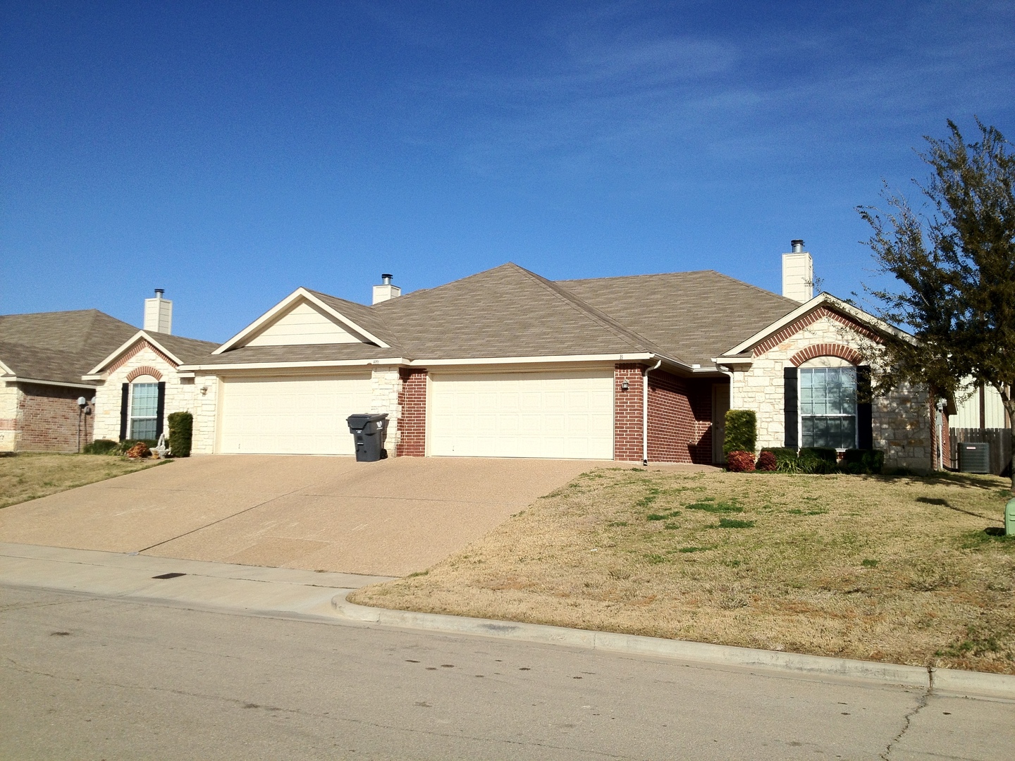 Waco Apartment: 301 A Chapel Trail Circle