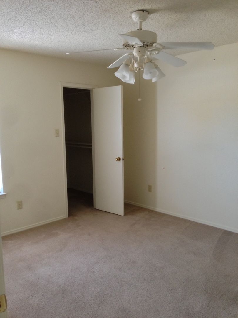 Waco House: 1404 Chapel Ridge