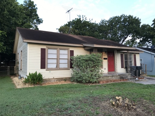 Single Family Home – photo 1