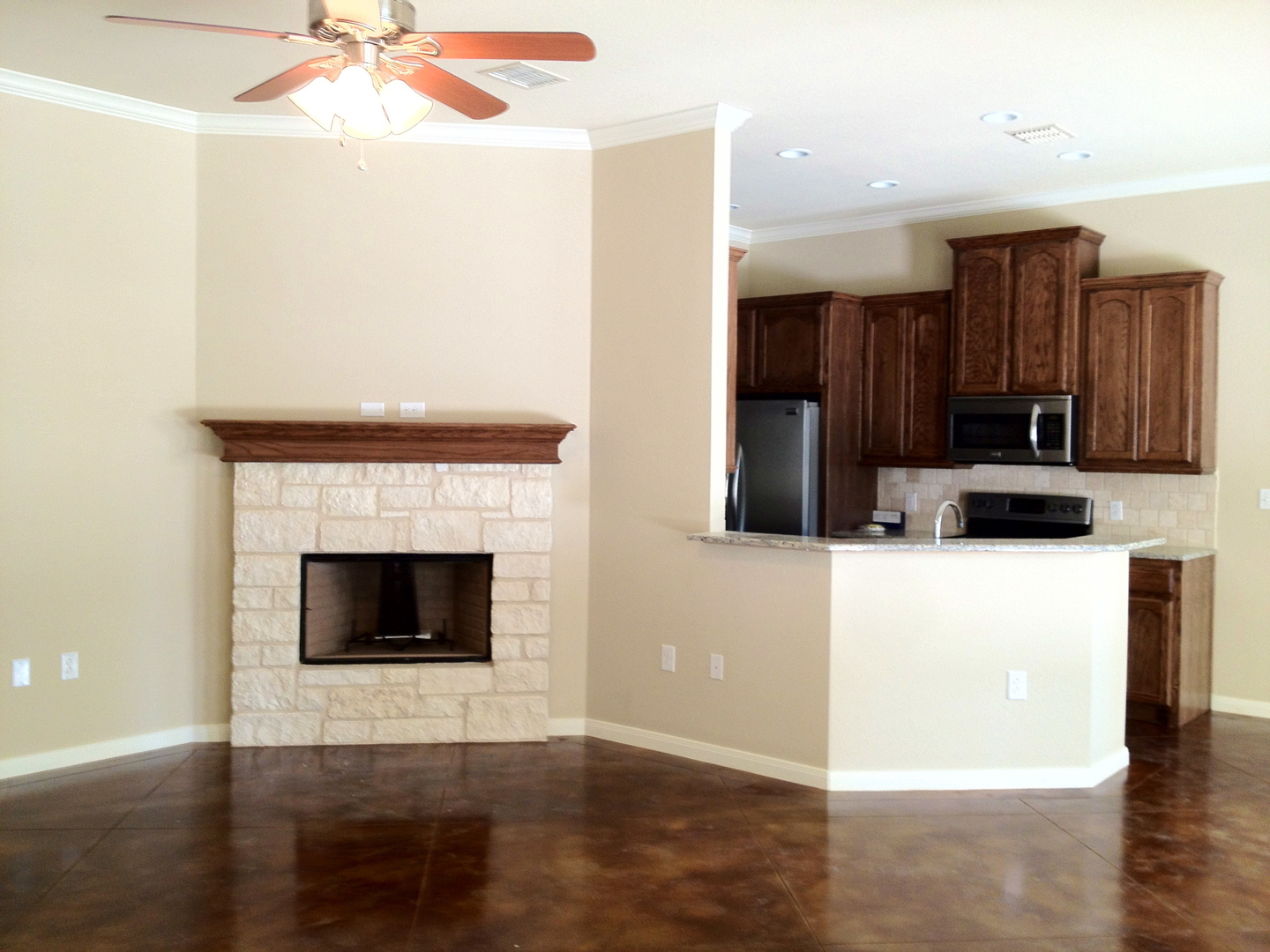 Waco House: 205 B Chapel Trail Circle