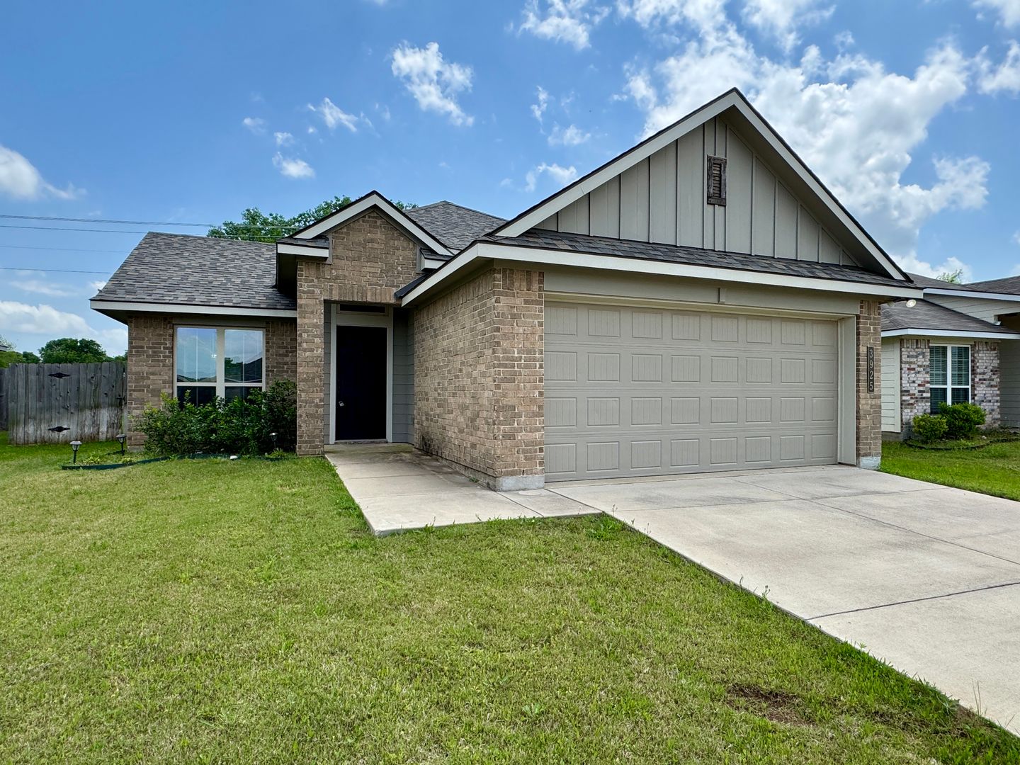 Waco House: 3925 South Fork Ranch Road