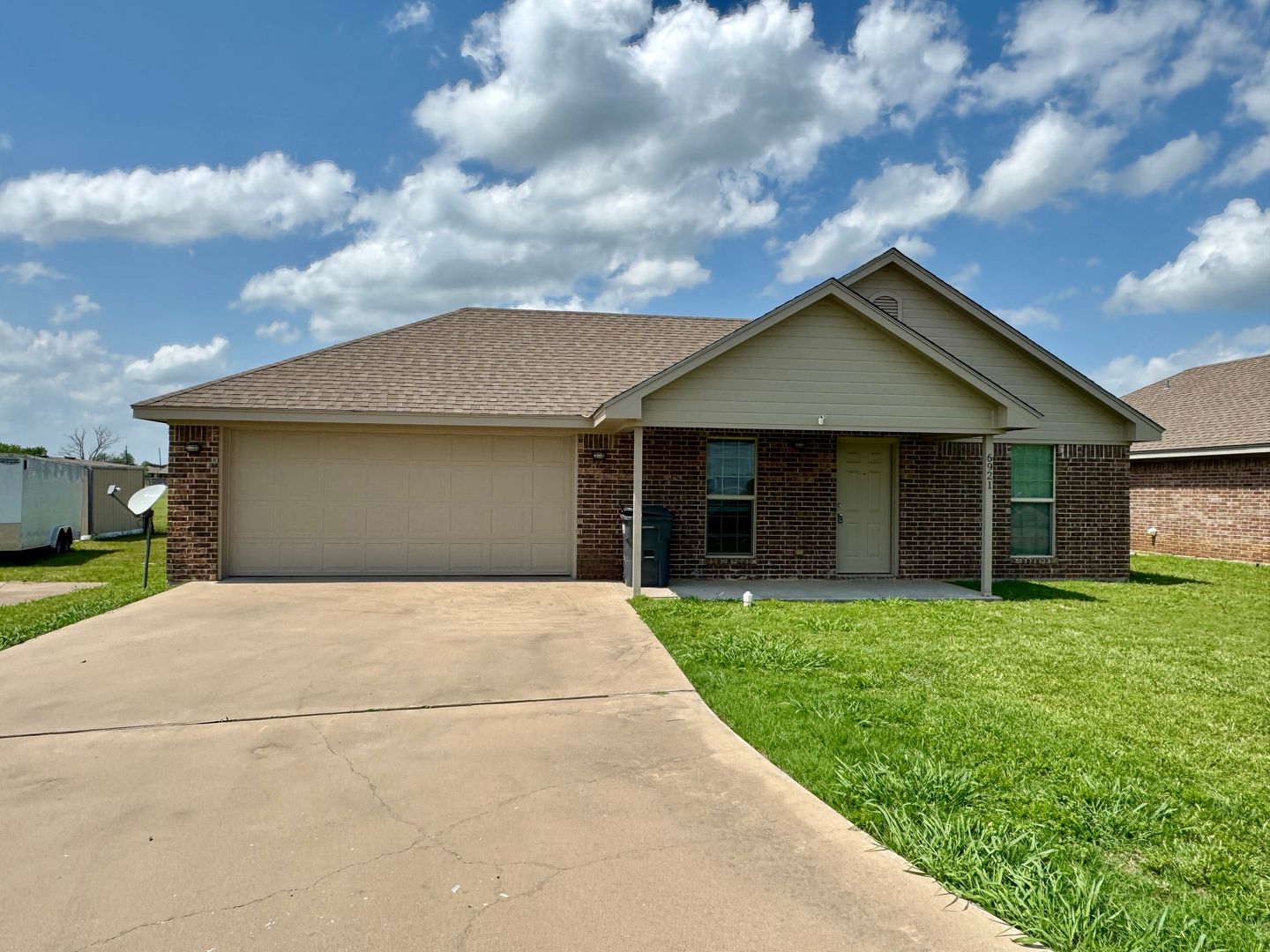 China Spring House: 6921 N. River Crossing