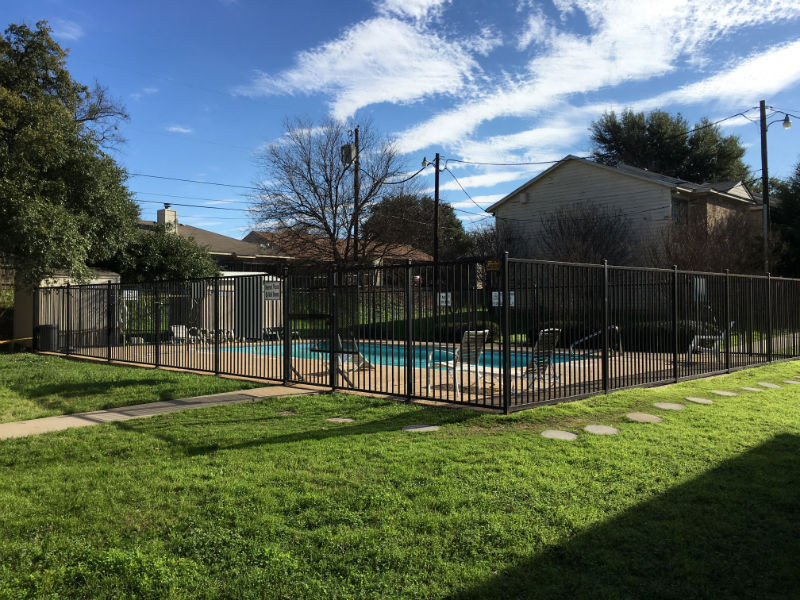 Waco House: 8824 Old McGregor Road, Apt.102