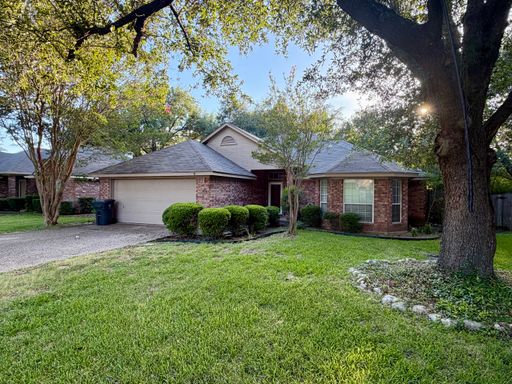 2009 Real Drive, Woodway, TX 76712 | 3BR / 2BA | Midway ISD