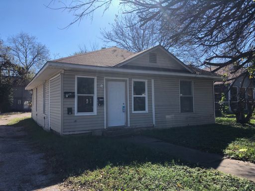 Single Family Home Leasing Special! – photo 1