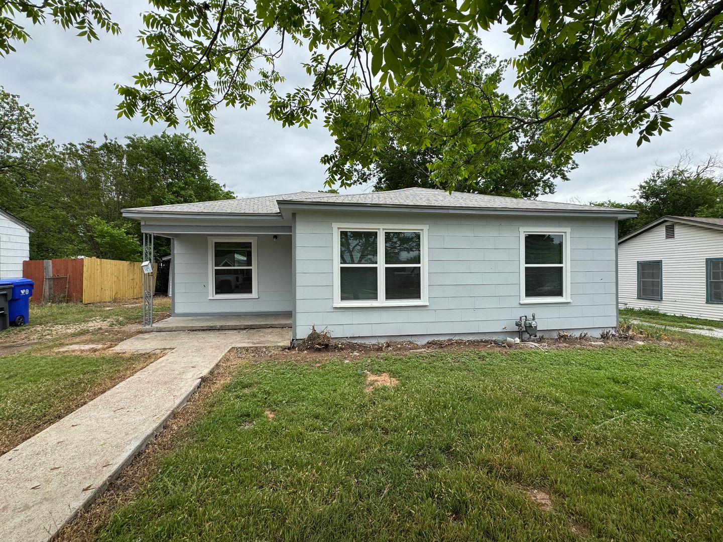 Waco House: 3418 Shelby