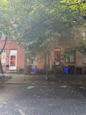 Row Home For Rent In Harrisburg School District, 4-Bedroom, 2-Bathroom 3 Stories With Unfinished Basement. – photo 1