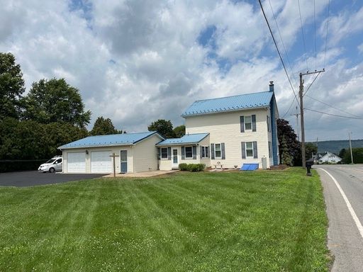 *COMING SOON* Large 2-Bedroom, Bonus Rm, 1.5-Bathroom Single Family Home With Shed Located in Lykens, PA/Upper Dauphin Area School District.