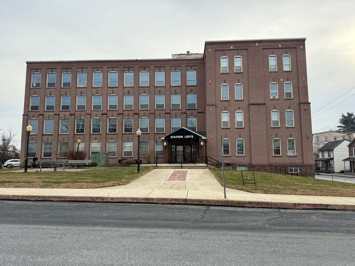 Middletown Apartment: 149 Wilson St