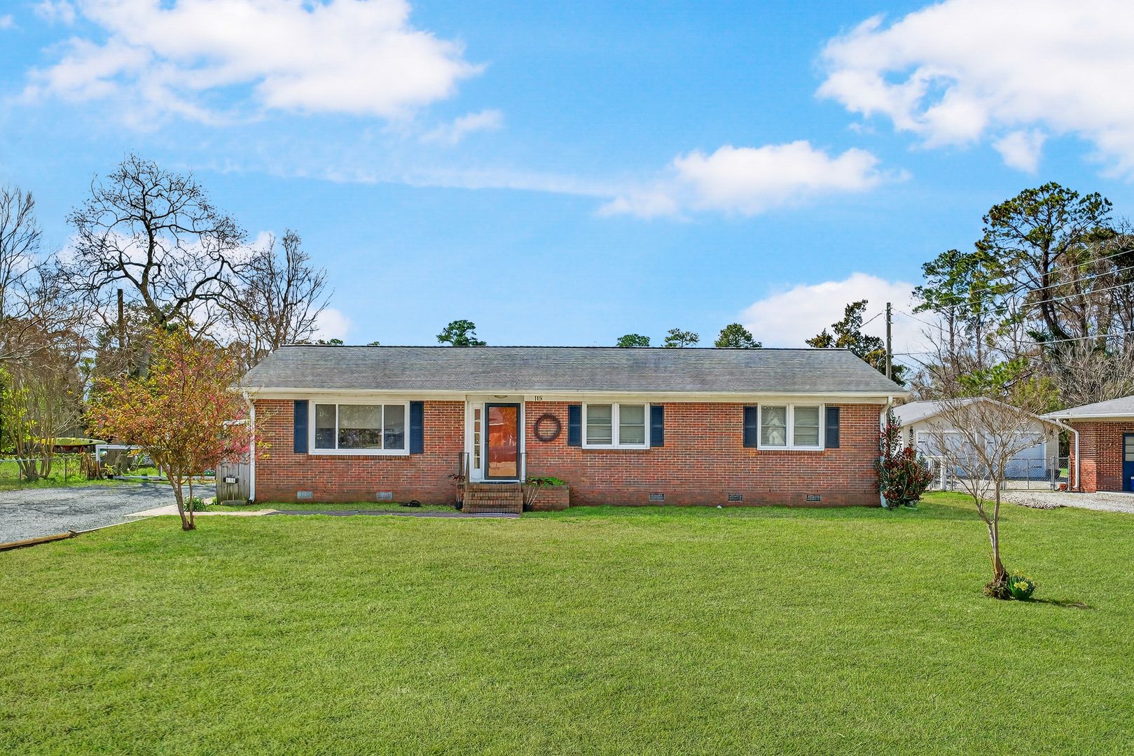 WILMINGTON House: 118 JAMAICA DRIVE