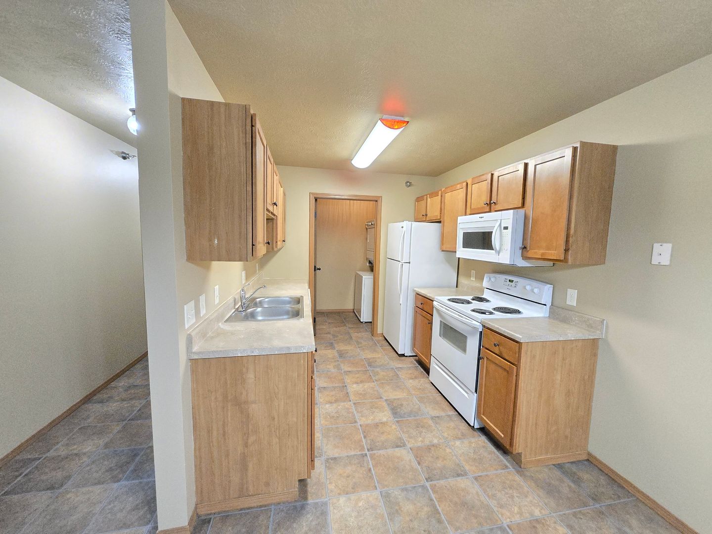 SIOUX FALLS Apartment: 4520 E. 53RD ST.