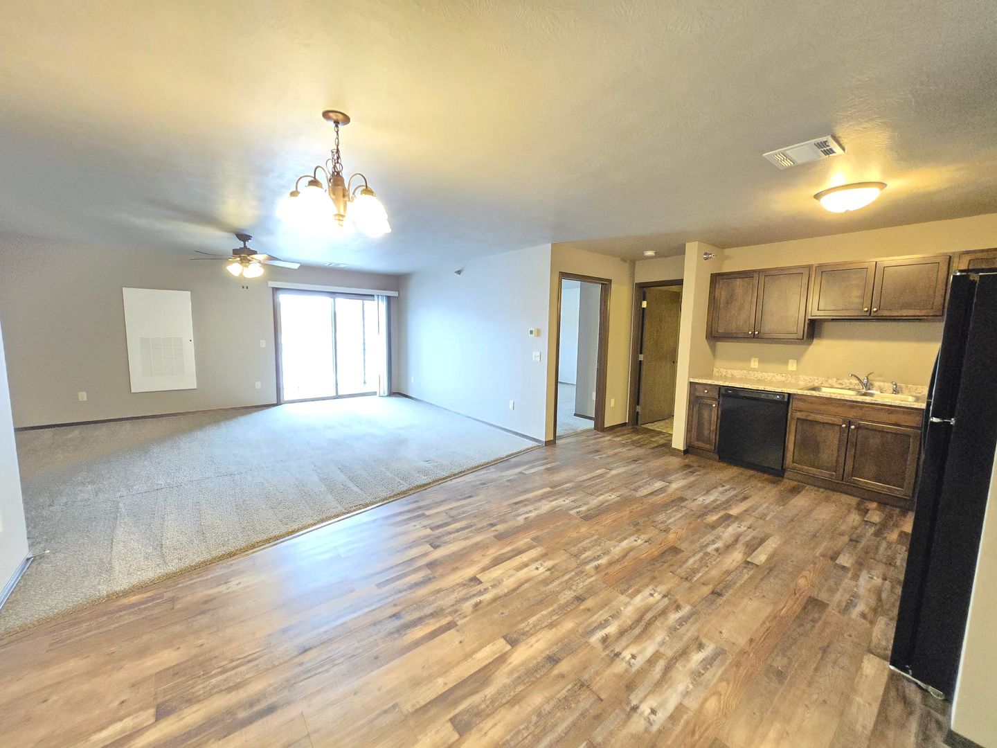 SIOUX FALLS Apartment: 1801 S. BAHNSON AVE.