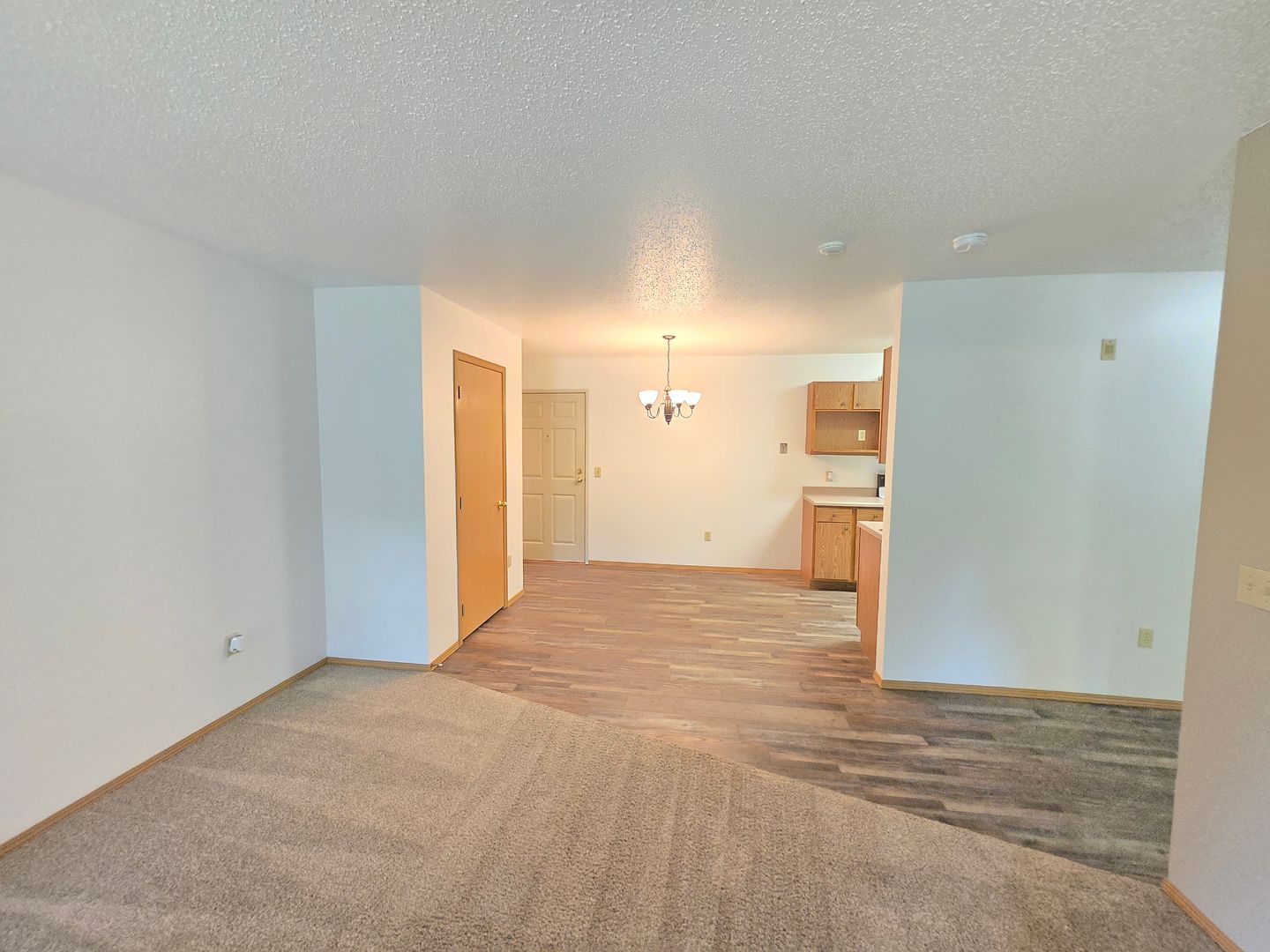 SIOUX FALLS Apartment: 5400 W. 57TH ST.