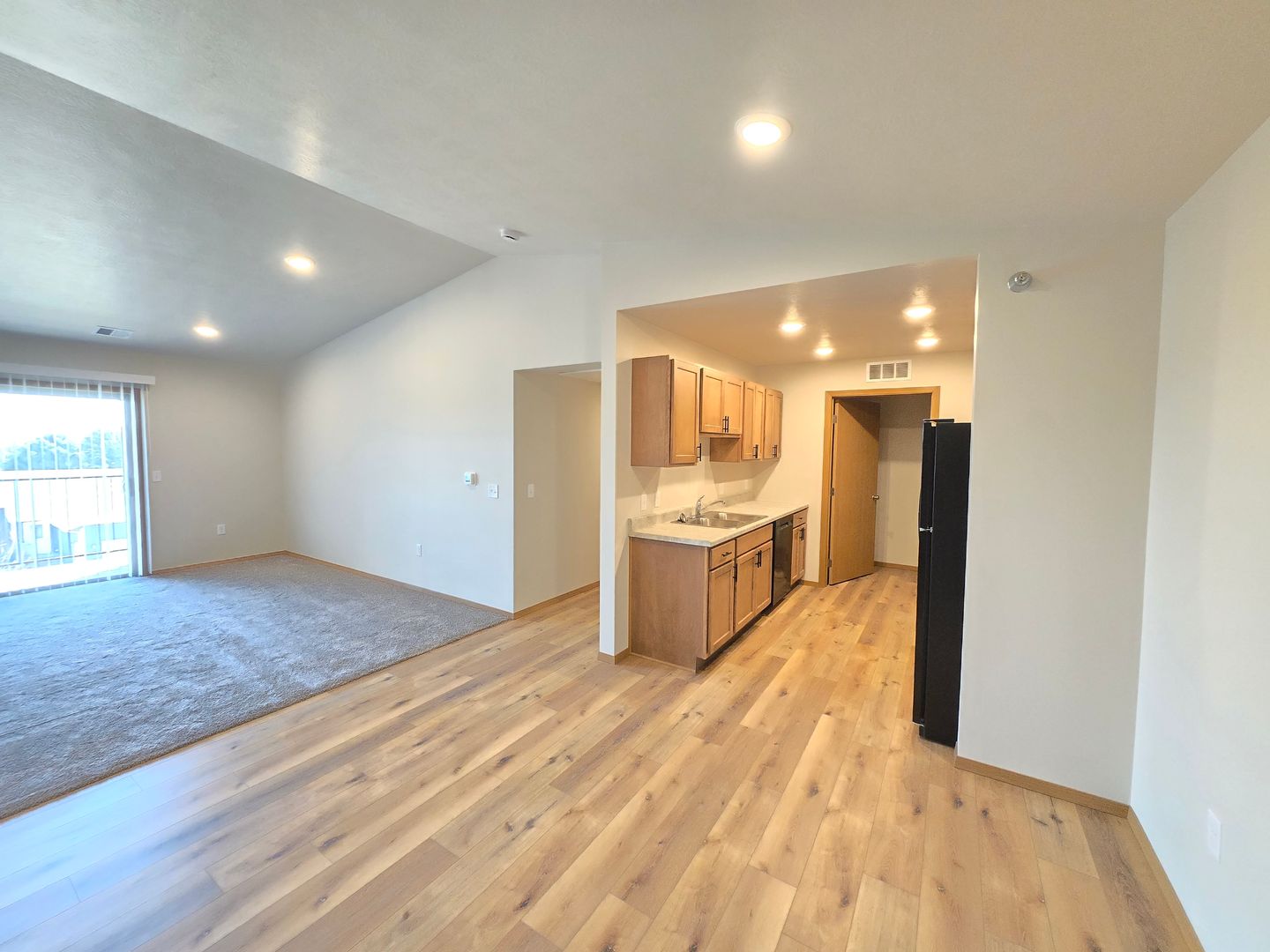 Sioux Falls Apartment: 3600 S. Linedrive Avenue