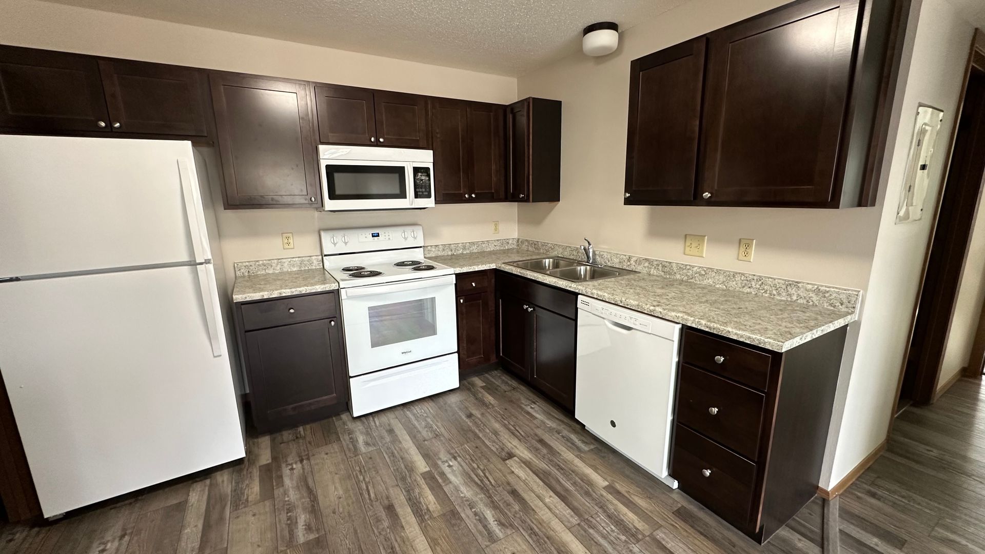 SIOUX FALLS Apartment: 5401 WEST 56TH