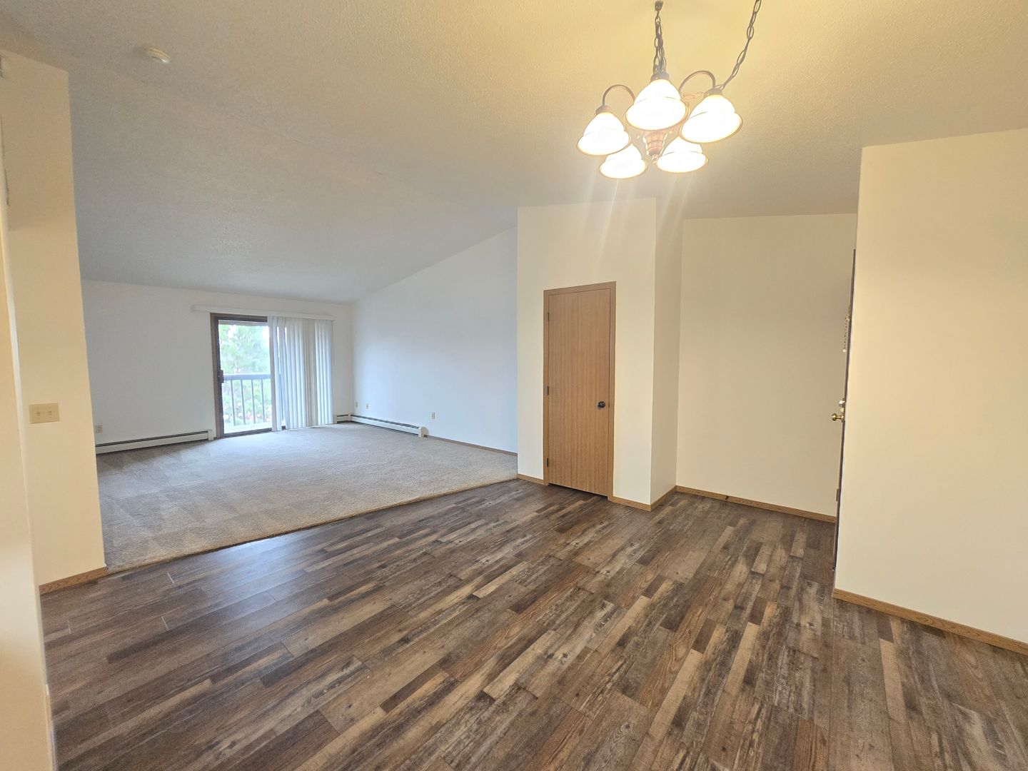 SIOUX FALLS Apartment: 6500 W. 43RD ST.