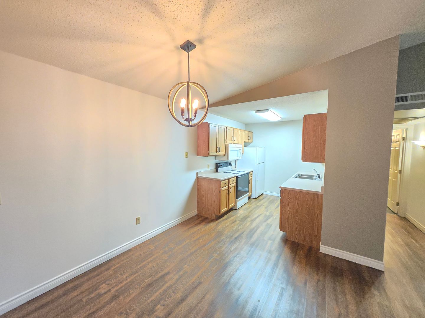 SIOUX FALLS Apartment: 5400 W. 57TH ST.