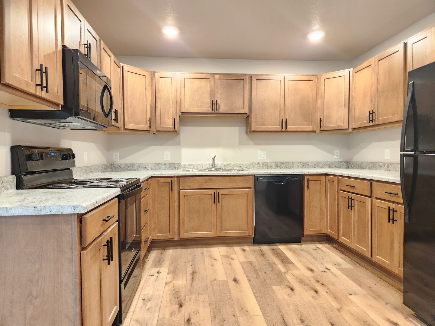 Sioux Falls Apartment: 3600 S. Linedrive Avenue