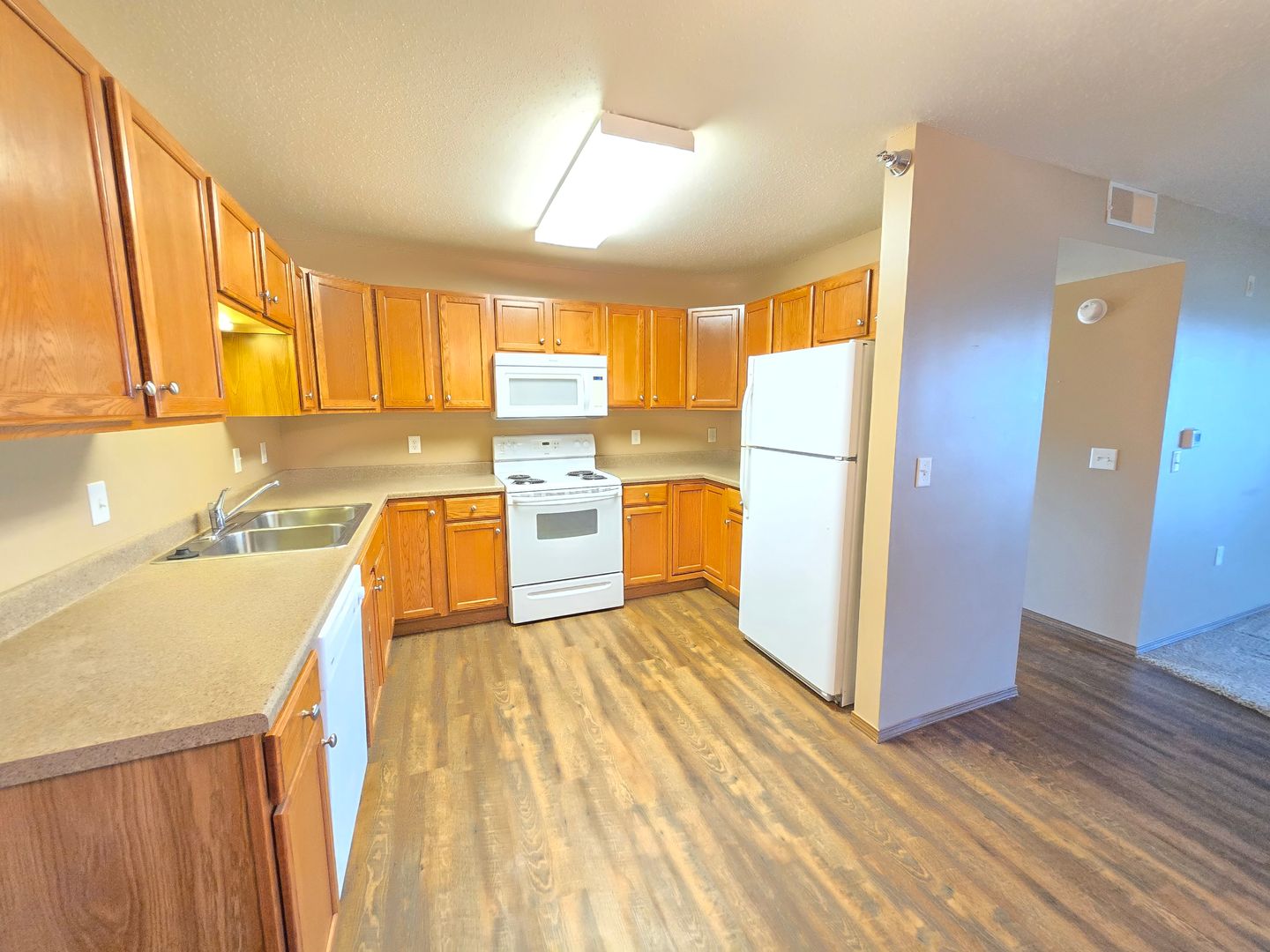 SIOUX FALLS Apartment: 4801 E. 41ST ST.
