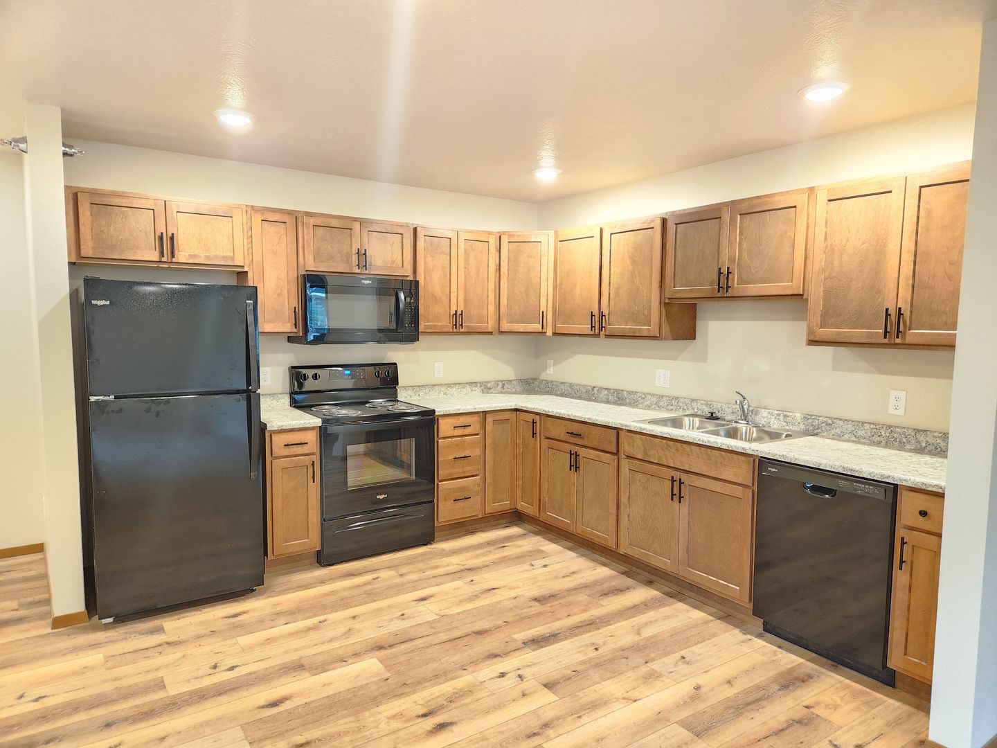 Sioux Falls Apartment: 3600 S. Linedrive Avenue