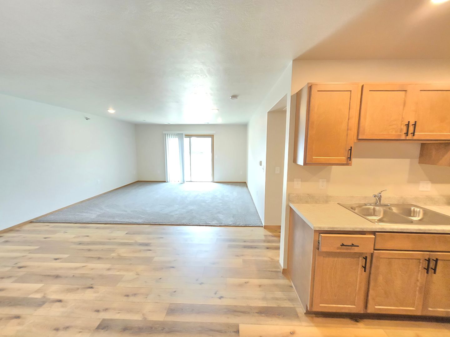 Sioux Falls Apartment: 3600 S. Linedrive Avenue