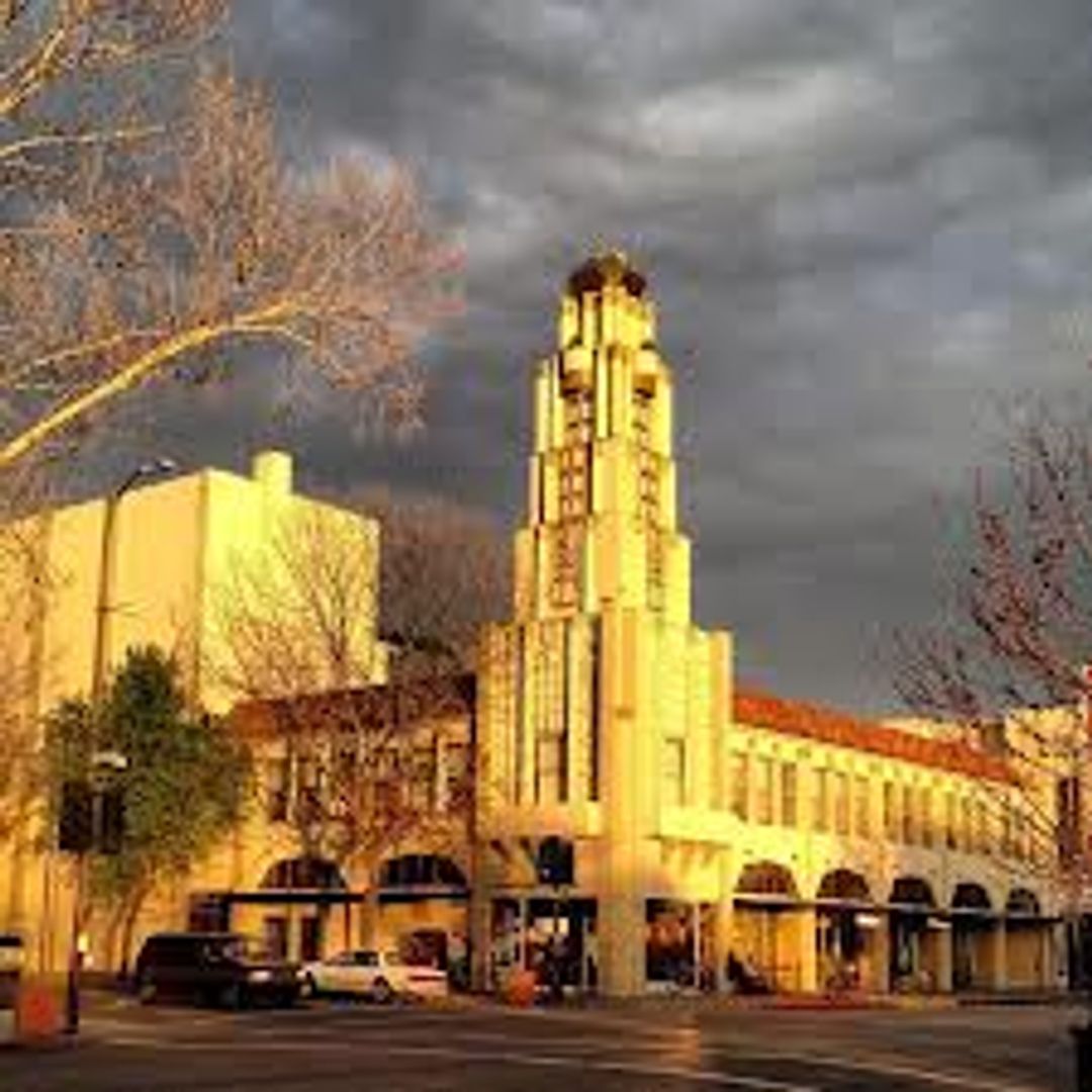 Chico Apartment: 161 East 5th Street