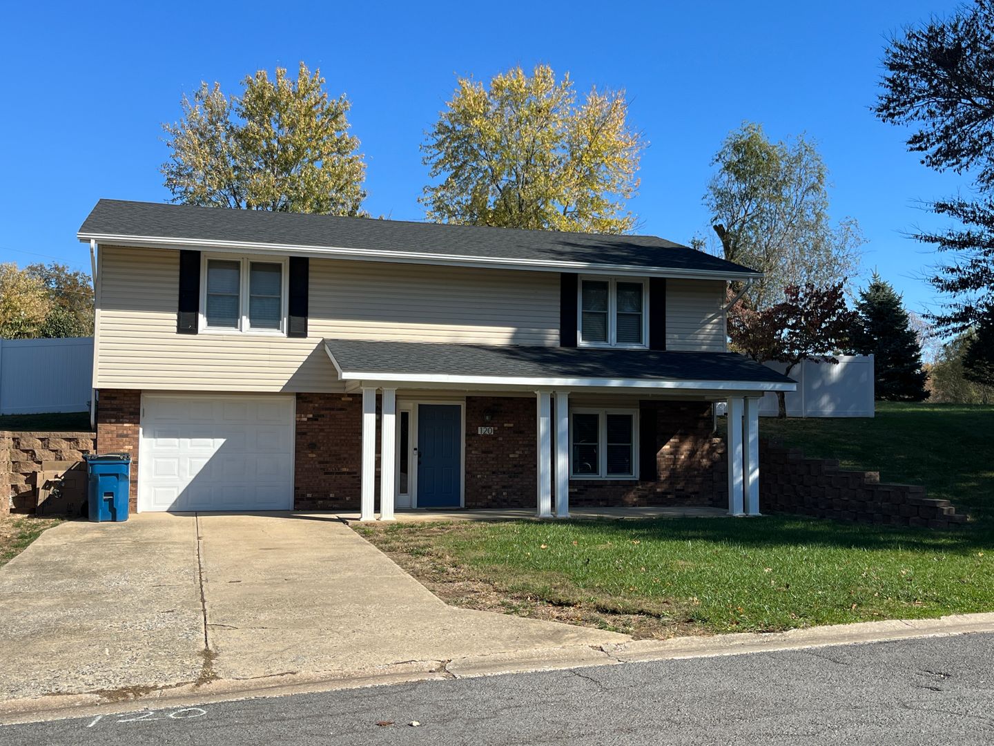 Bethalto House: 120 Pendor St.