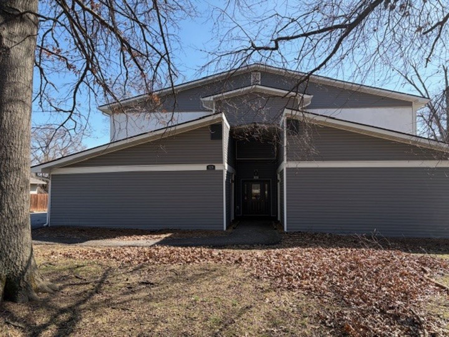 Collinsville Apartment: 626 Greenwood