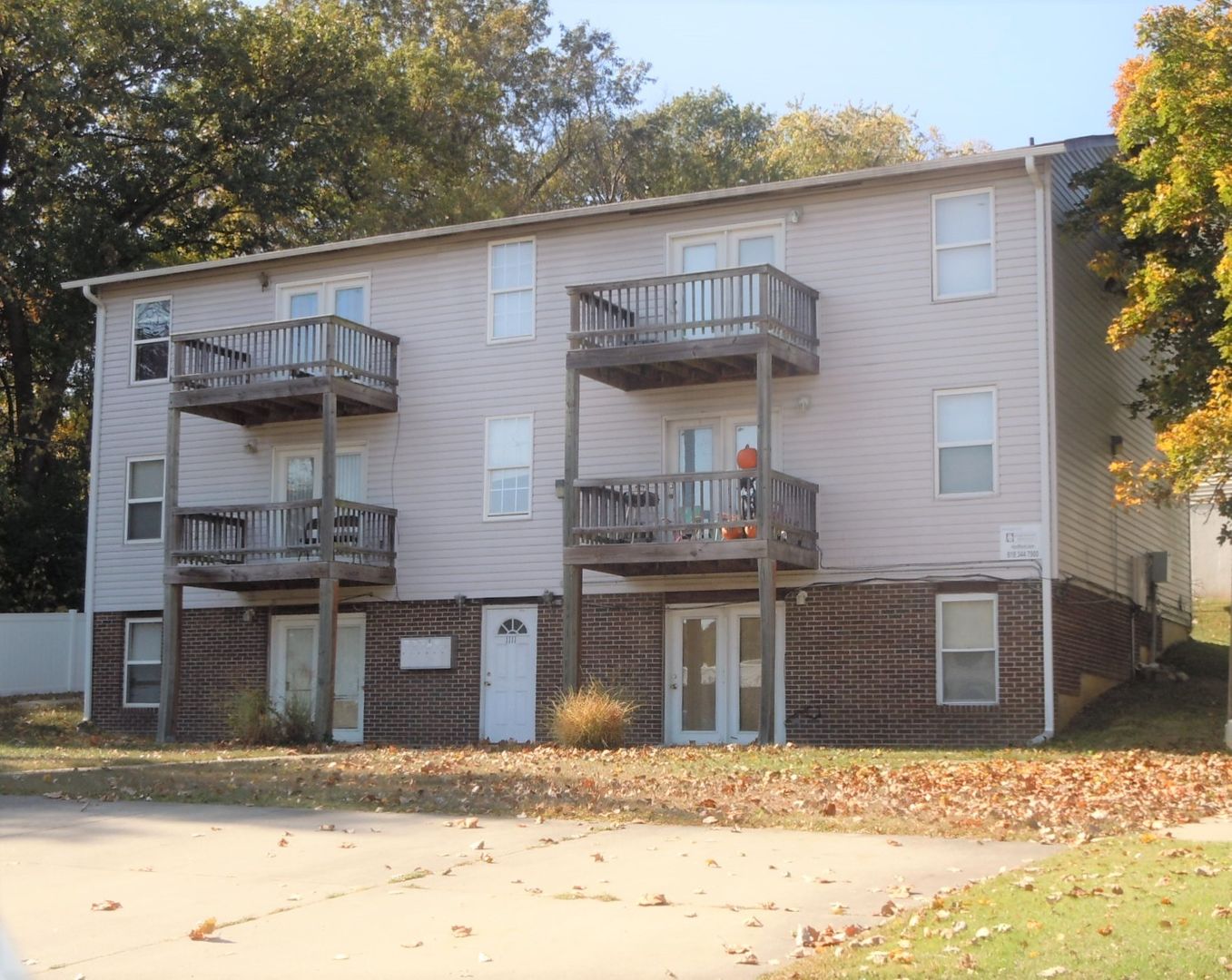 Collinsville Apartment: 1111 Cherokee