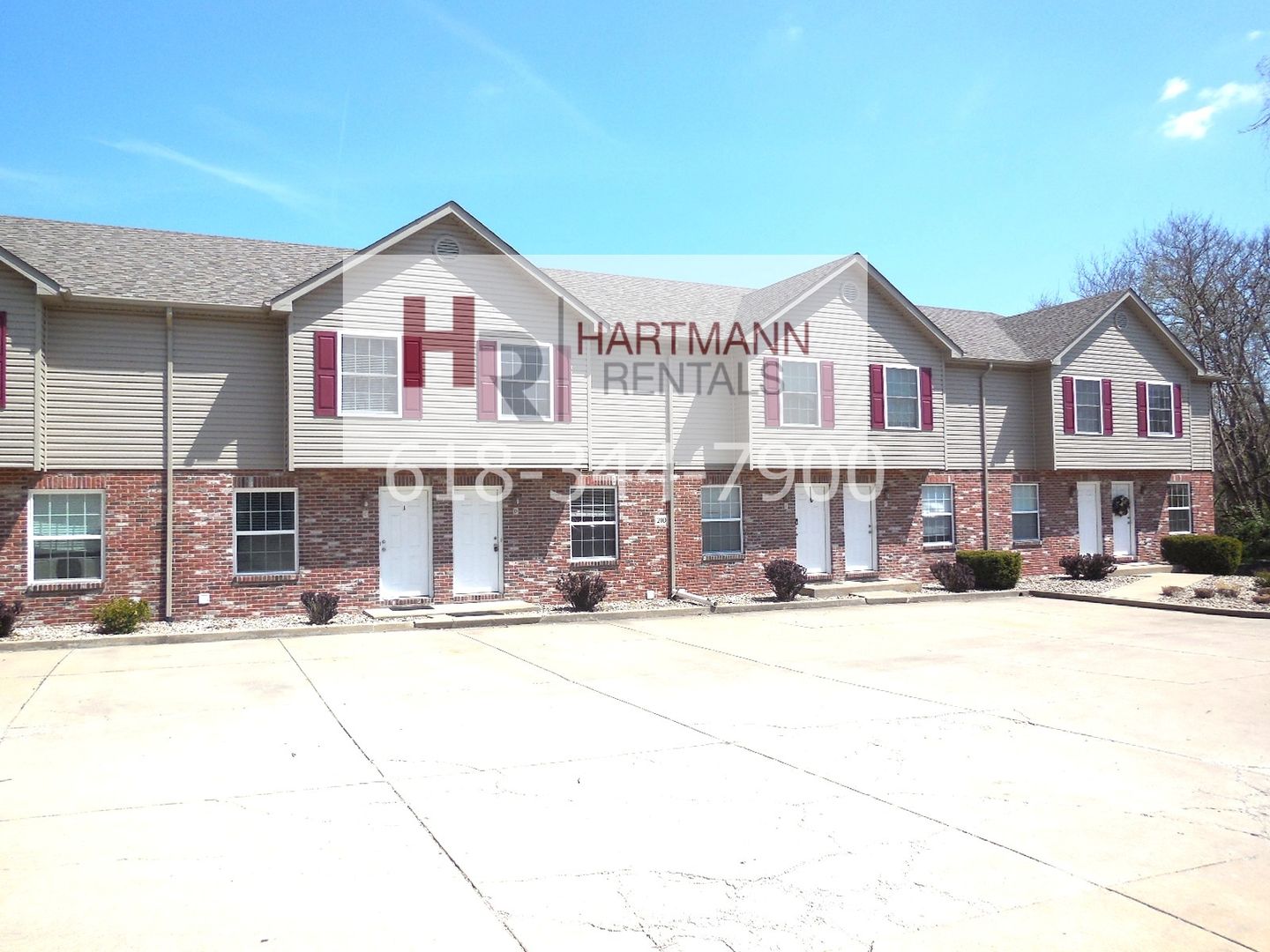 Edwardsville Apartment: 210 Liberty Street