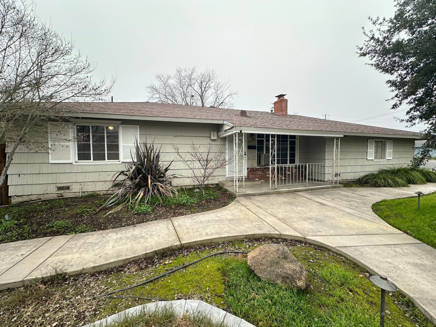 Sacramento House: 2455 Sandringham Rd
