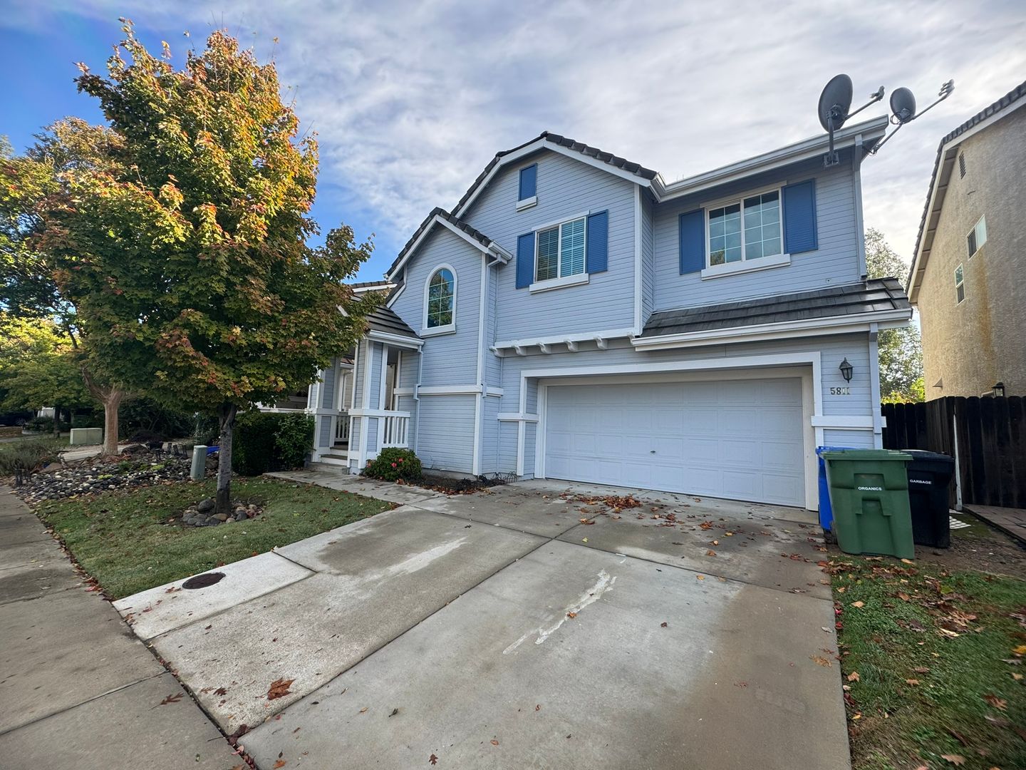 Elk Grove House: 5811 Anchor Bay Way