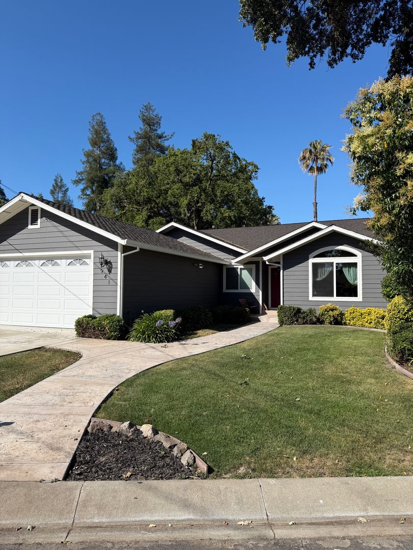 Concord House: 941 Faned Way