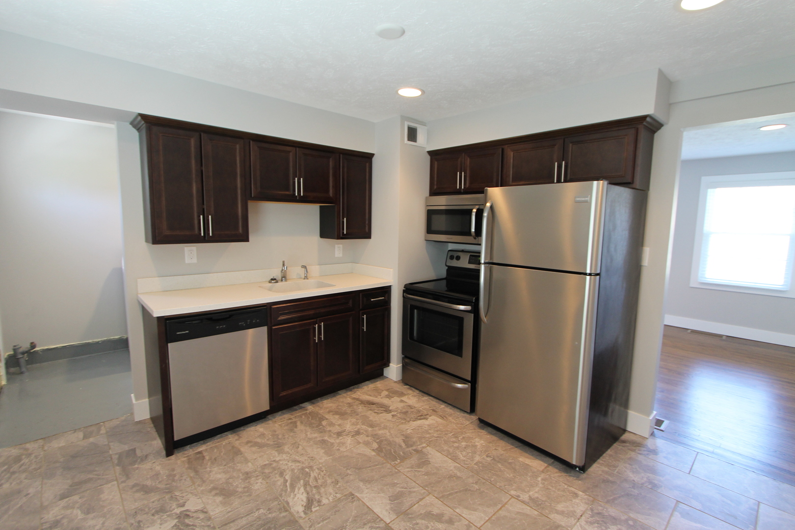 Omaha Apartment: 3057 S. 41st St.