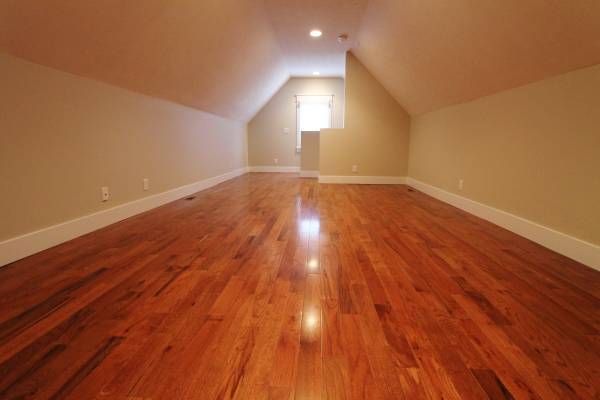 The Big Master 3 bedroom home-- A Must-See at the Cottages on Vinton. Reserve Now! 12 of 12