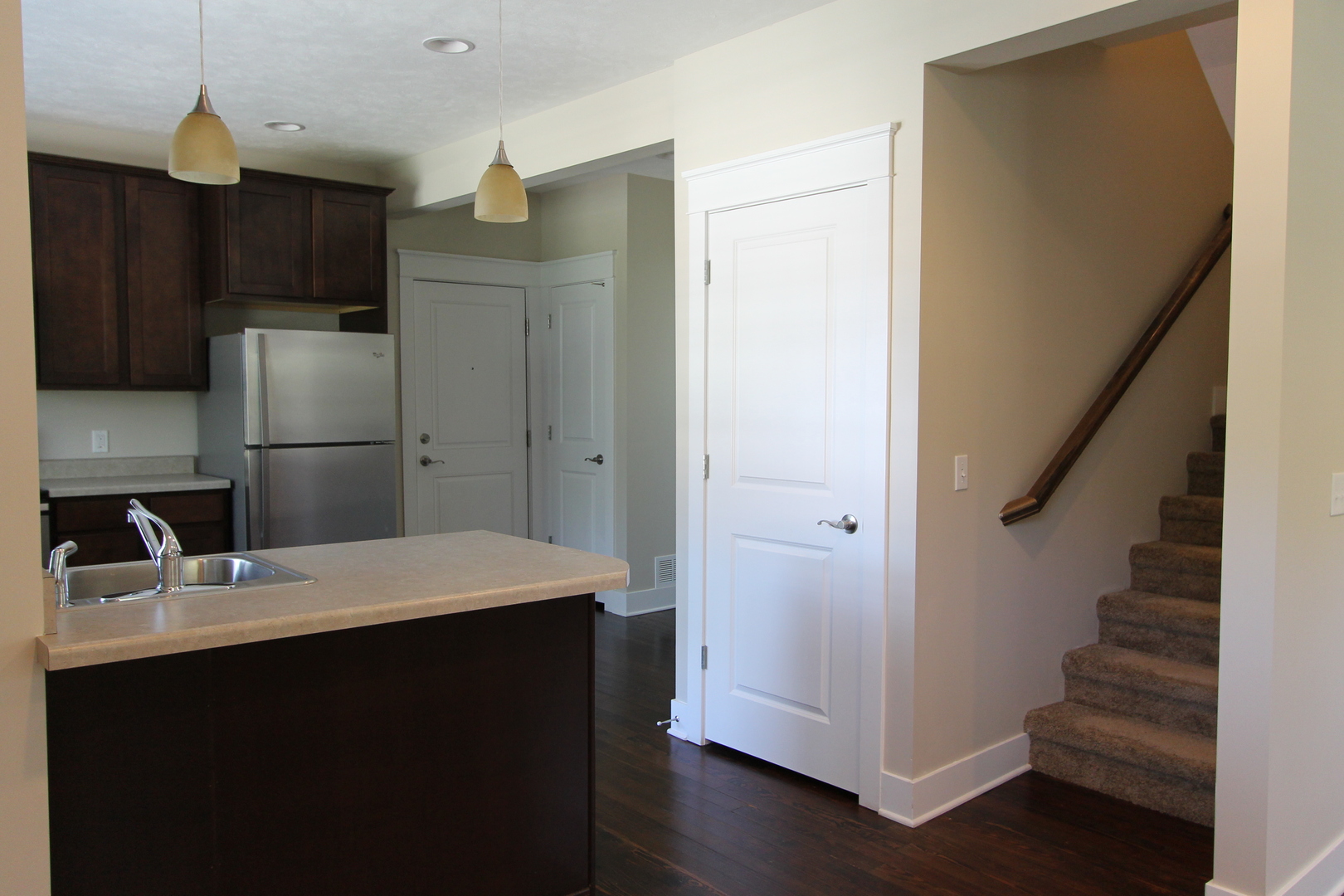 The Doll House -- Cool Two Bedroom at The Cottages on Vinton! 4 of 12
