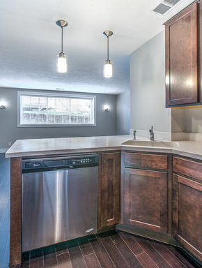 124 N. 31st. Ave., Apt #09, Omaha, NE 68131